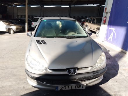 Vehiculo en el desguace: PEUGEOT 206 Hatchback (2A/C) 1.4 HDi eco 70