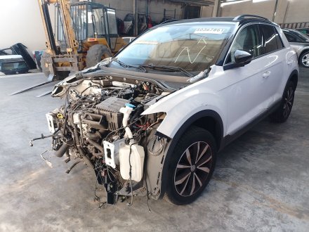 Vehiculo en el desguace: VOLKSWAGEN T-ROC (A11, D11) 1.6 TDI