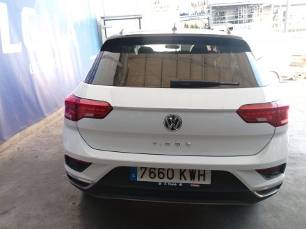 Vehiculo en el desguace: VOLKSWAGEN T-ROC (A11, D11) 1.6 TDI