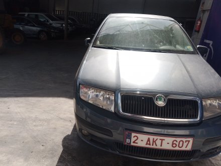 Vehiculo en el desguace: SKODA FABIA I (6Y2) 1.4 16V