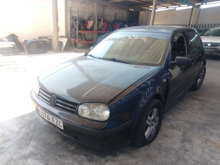 Vehiculo en el desguace: VOLKSWAGEN GOLF IV (1J1) 1.9 TDI