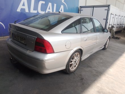 Vehiculo en el desguace: OPEL VECTRA B (J96) 2.2 DTI 16V (F19)