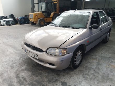 Vehiculo en el desguace: FORD ESCORT VI (GAL, AAL, ABL) 1.8 D