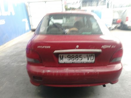 Vehiculo en el desguace: HYUNDAI ACCENT I (X-3) 1.5 i 16V