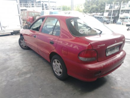 Vehiculo en el desguace: HYUNDAI ACCENT I (X-3) 1.5 i 16V