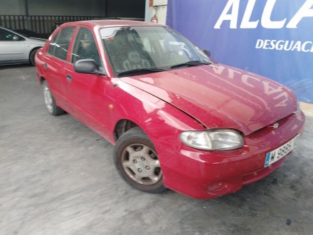 Vehiculo en el desguace: HYUNDAI ACCENT I (X-3) 1.5 i 16V