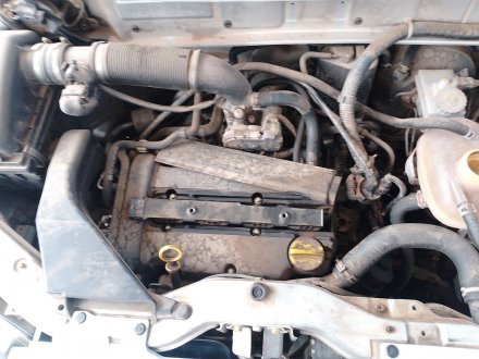 Vehiculo en el desguace: OPEL AGILA (A) (H00) 1.0 12V (F68)