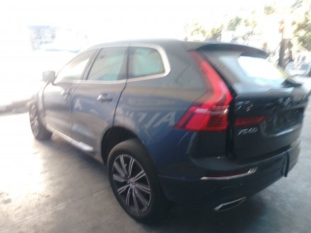 Vehiculo en el desguace: VOLVO XC60 II (246) D5 AWD