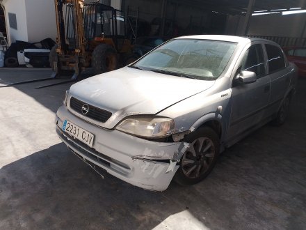 Vehiculo en el desguace: OPEL ASTRA G Sedán (T98) 1.7 DTI 16V (F69)