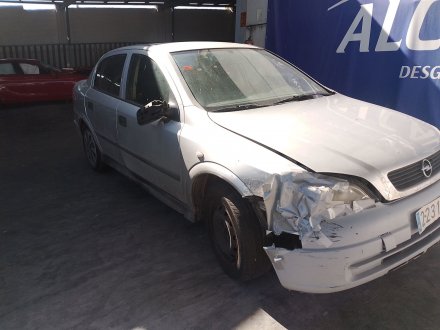 Vehiculo en el desguace: OPEL ASTRA G Sedán (T98) 1.7 DTI 16V (F69)