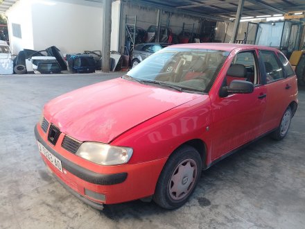 Vehiculo en el desguace: SEAT IBIZA II (6K1) 1.9 SDI