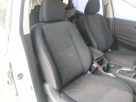 Vehiculo en el desguace: NISSAN QASHQAI II SUV (J11, J11_) 1.5 dCi