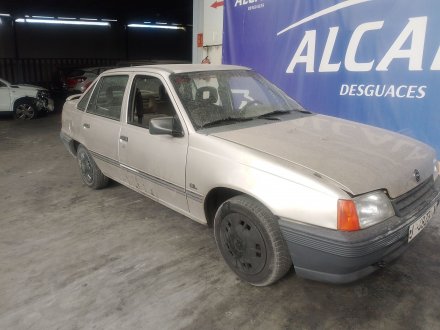 Vehiculo en el desguace: OPEL KADETT E Hatchback (T85) 1.8 GSI (C08, C48, D08, D48)