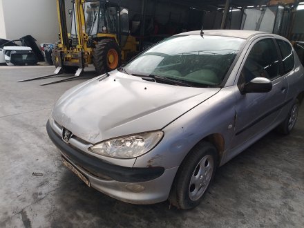 Vehiculo en el desguace: PEUGEOT 206 Hatchback (2A/C) 1.9 D