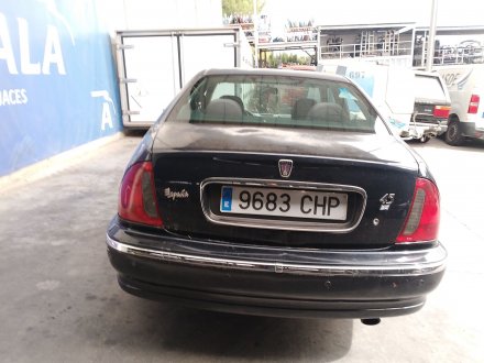 Vehiculo en el desguace: ROVER 45 I Sedán (RT) 2.0 iDT