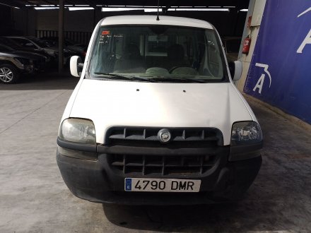 Vehiculo en el desguace: FIAT DOBLO Furgoneta/monovolumen (223_) 1.9 JTD