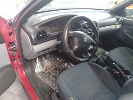 Vehiculo en el desguace: PEUGEOT 406 (8B) 1.8 16V