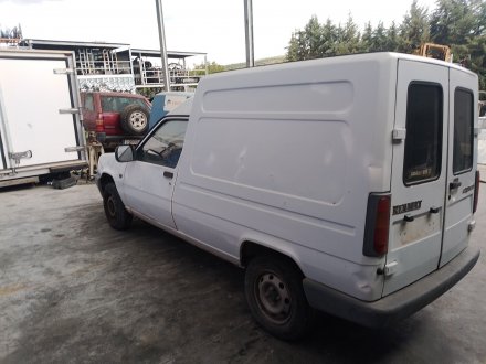 Vehiculo en el desguace: RENAULT EXPRESS Furgoneta/monovolumen (F40_, G40_) 1.2 (F406, G40A)