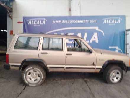 Vehiculo en el desguace: JEEP CHEROKEE (XJ) 2.1 TD