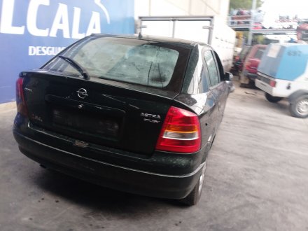 Vehiculo en el desguace: OPEL ASTRA G Sedán (T98) 2.0 DTI 16V (F69)