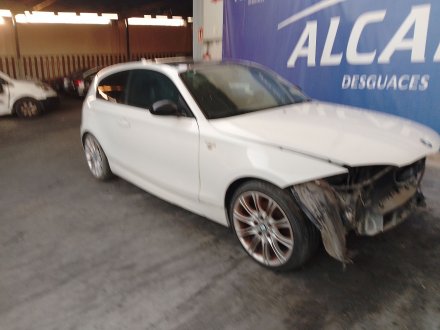 Vehiculo en el desguace: BMW 1 (E81) 120 d