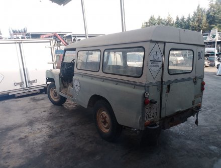 Vehiculo en el desguace: LAND ROVER 88/109 MK II Todo terreno, abierta 2.3 4x4