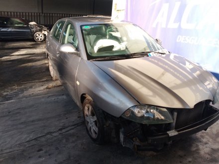 Vehiculo en el desguace: SEAT CORDOBA (6L2) 1.9 TDI