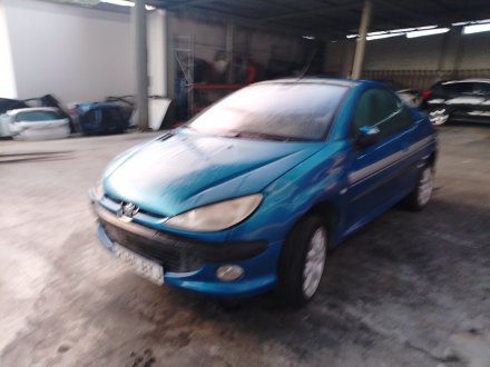 Vehiculo en el desguace: PEUGEOT 206 CC (2D) 2.0 S16