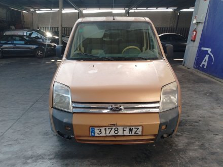 Vehiculo en el desguace: FORD TOURNEO CONNECT 1.8 TDCi