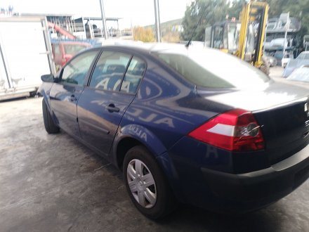 Vehiculo en el desguace: RENAULT MEGANE II Sedán (LM0/1_) 1.9 dCi (LM0G, LM1G, LM2C)