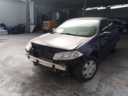 Vehiculo en el desguace: RENAULT MEGANE II Sedán (LM0/1_) 1.9 dCi (LM0G, LM1G, LM2C)