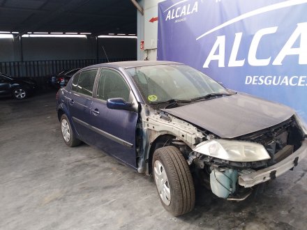 Vehiculo en el desguace: RENAULT MEGANE II Sedán (LM0/1_) 1.9 dCi (LM0G, LM1G, LM2C)