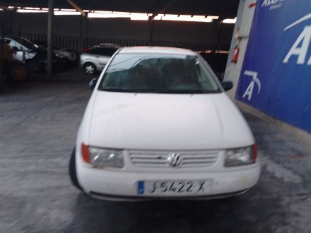 Vehiculo en el desguace: VOLKSWAGEN POLO III (6N1) 75 1.6