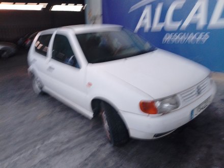 Vehiculo en el desguace: VOLKSWAGEN POLO III (6N1) 75 1.6