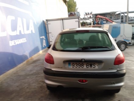 Vehiculo en el desguace: PEUGEOT 206 Hatchback (2A/C) 1.4 HDi eco 70