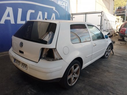 Vehiculo en el desguace: VOLKSWAGEN GOLF IV (1J1) 1.9 TDI