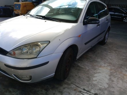 Vehiculo en el desguace: FORD FOCUS I (DAW, DBW) 1.8 Turbo DI / TDDi