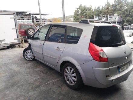 Vehiculo en el desguace: RENAULT GRAND SCÉNIC II (JM0/1_) 1.5 dCi (JM1E)