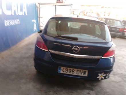 Vehiculo en el desguace: OPEL ASTRA H (A04) 1.7 CDTI (L48)