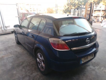 Vehiculo en el desguace: OPEL ASTRA H (A04) 1.7 CDTI (L48)