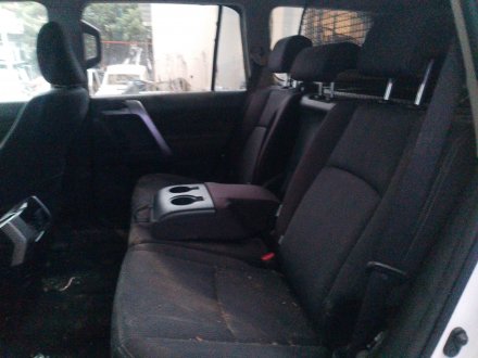 Vehiculo en el desguace: TOYOTA LAND CRUISER PRADO (_J15_) 2.8 D-4D (GDJ150_, GDJ155_, GDJ150)