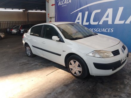 Vehiculo en el desguace: RENAULT MEGANE II Sedán (LM0/1_) 1.9 dCi (LM0G, LM1G, LM2C)