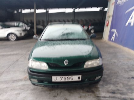 Vehiculo en el desguace: RENAULT LAGUNA I (B56_, 556_) 1.8