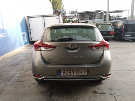 Vehiculo en el desguace: TOYOTA AURIS (_E18_) 1.8 Hybrid (ZWE186_)