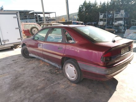 Vehiculo en el desguace: RENAULT SAFRANE I (B54_) 2.1 dT (B546)