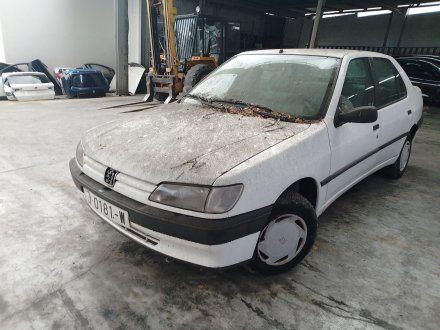 Vehiculo en el desguace: PEUGEOT 306 (7B, N3, N5) 1.6 SR