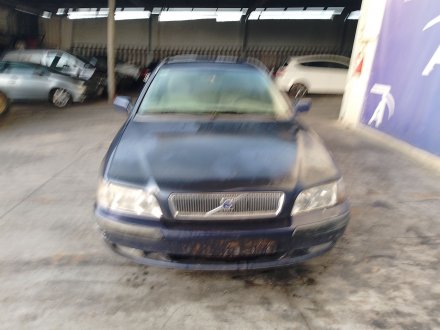 Vehiculo en el desguace: VOLVO S40 I (644) 1.9 DI