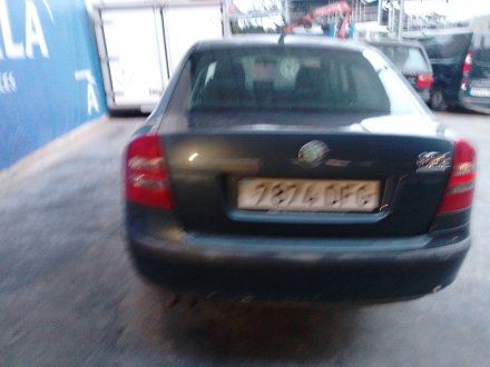 Vehiculo en el desguace: SKODA OCTAVIA II (1Z3) 1.9 TDI