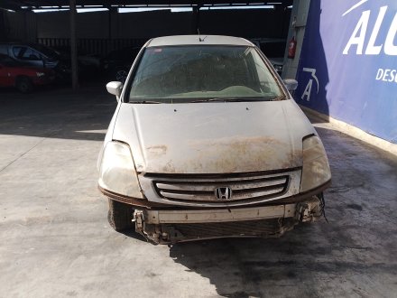 Vehiculo en el desguace: HONDA STREAM (RN) 2.0 16V (RN3)