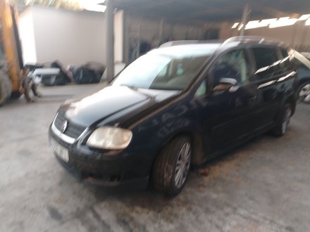 Vehiculo en el desguace: VOLKSWAGEN TOURAN (1T1, 1T2) 2.0 TDI